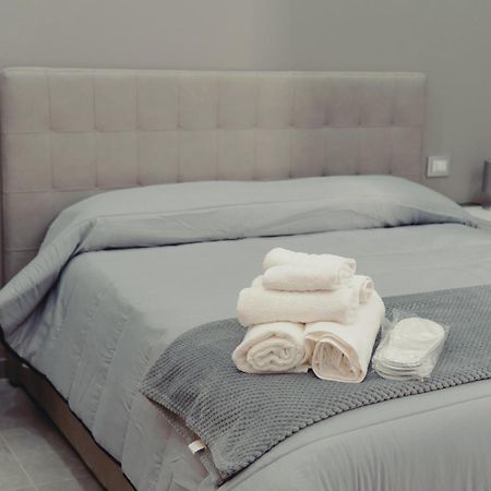Trinacria Home 116 Catania-Fontanarossai nemzetközi repülőtér Kültér fotó